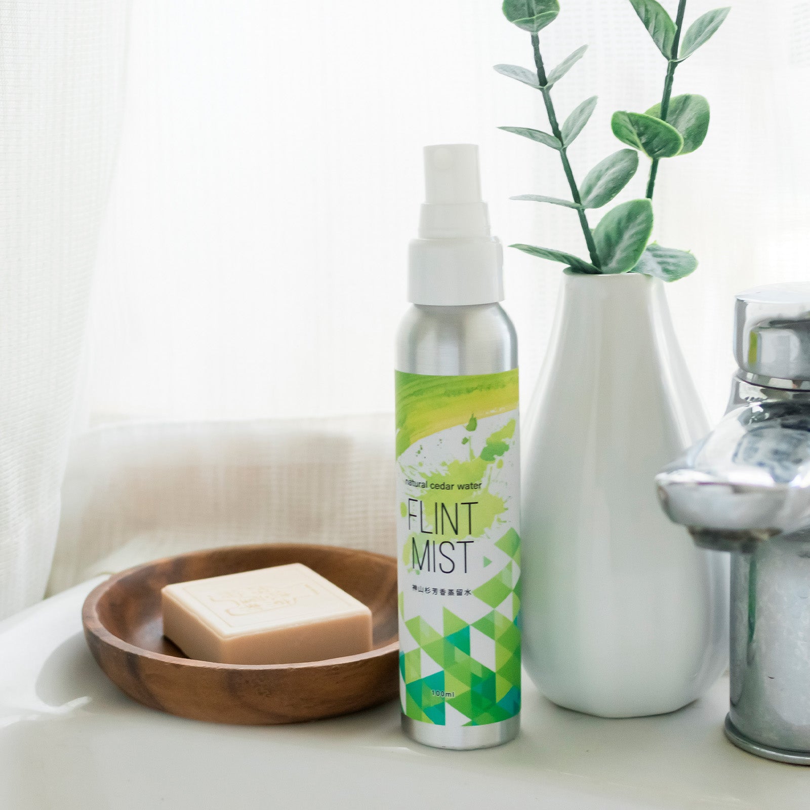 FLINT MIST KAMIYAMA CEDAR AROMATIC DISTILLED WATER