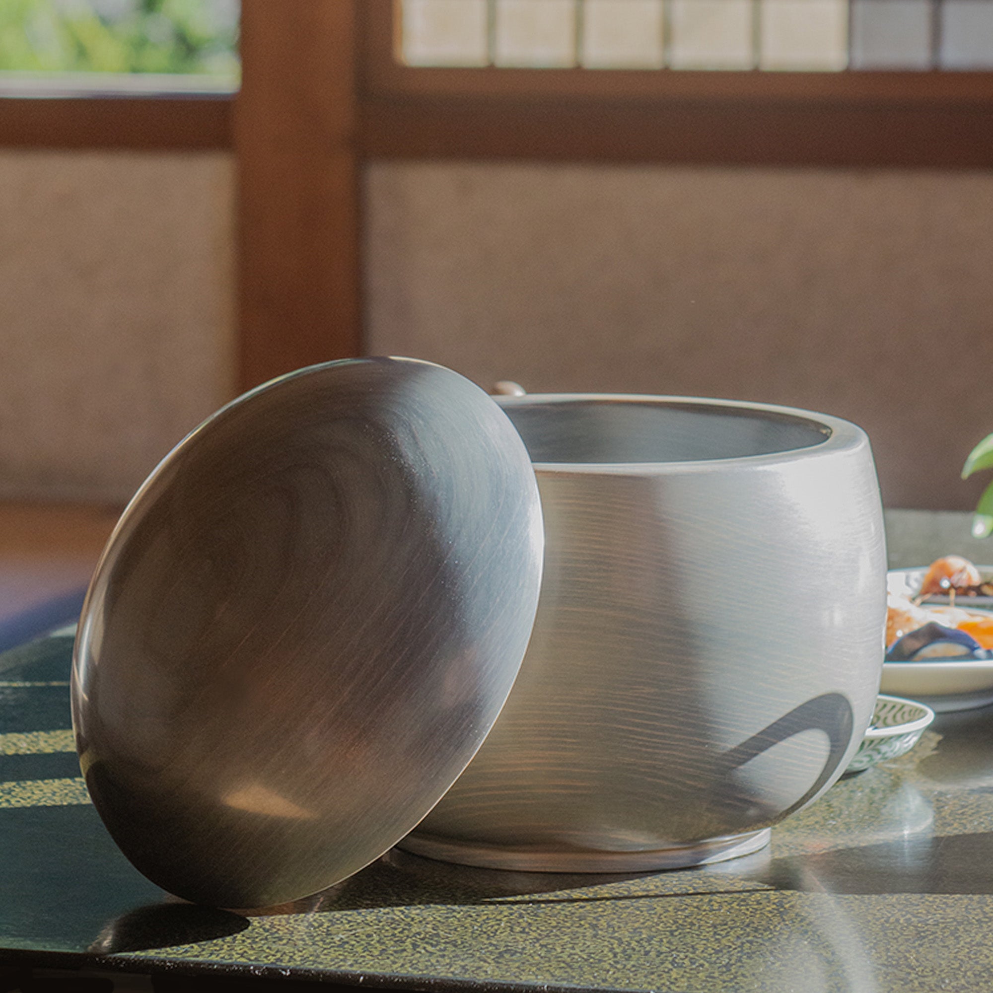 [Tsutsumi Asakichi Urushi Shop x SHIZQ] Kamehachi NUKADOKO