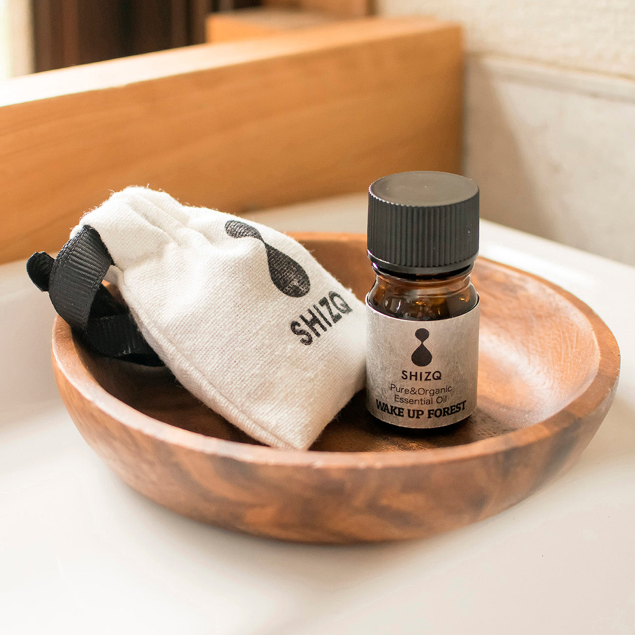 [For a refreshing morning] WAKE UP FOREST Essential Oil &amp; Sachet Gift Set